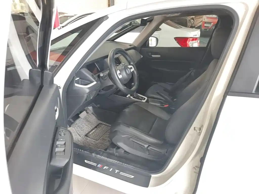 Honda Fit — миниатюра 16