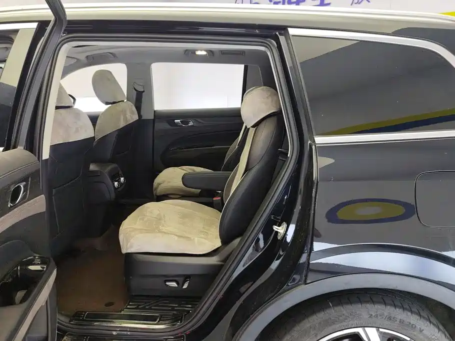 Ford Equator — миниатюра 11