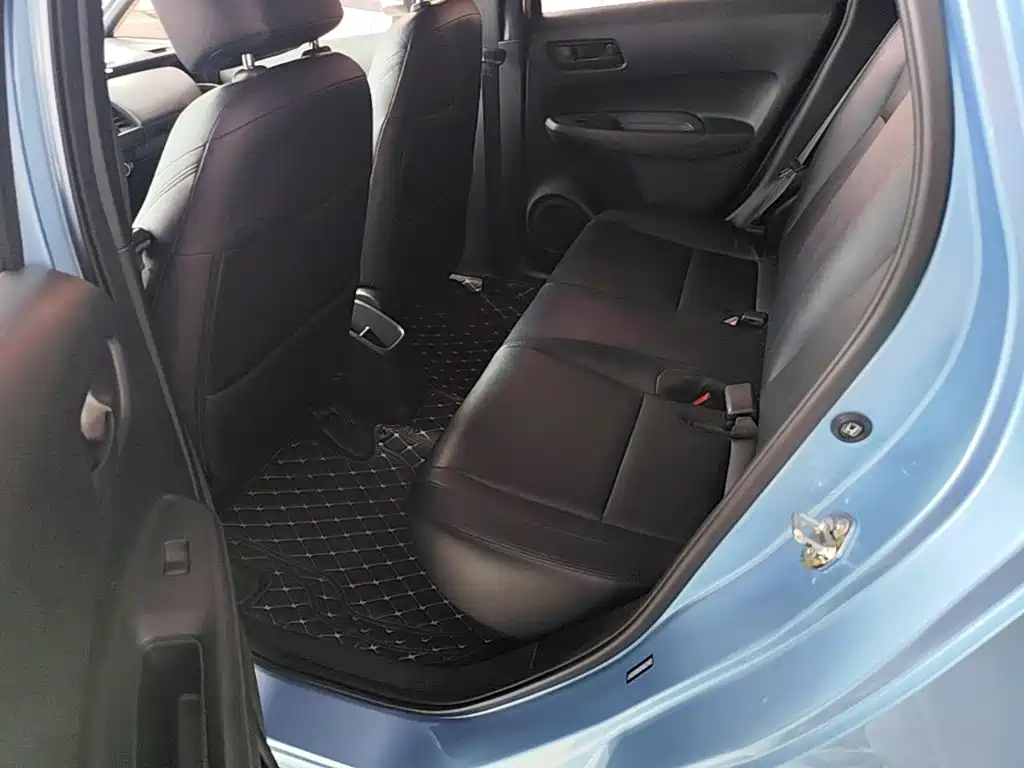 Honda Fit — миниатюра 17