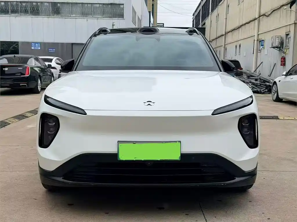 NIO ES6 — миниатюра 2