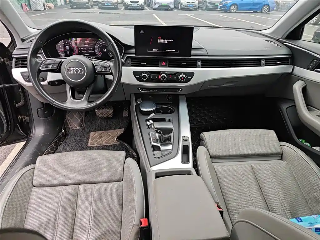 Audi A4L 2020 40 TFSI Fashion
