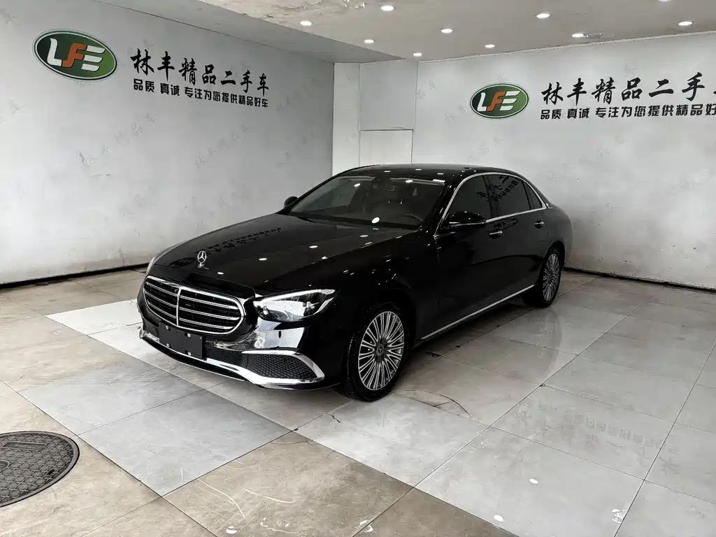 Mercedes-Benz E-Class 2023