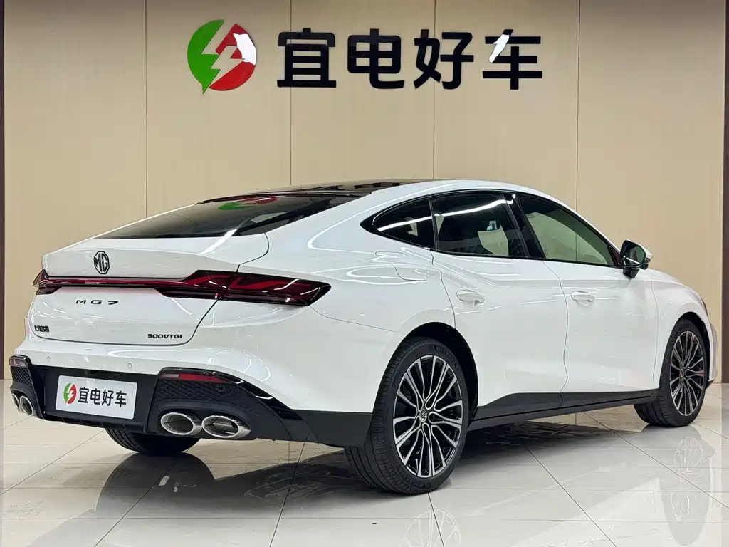 MG 7 2025 1.5T 300 DCT