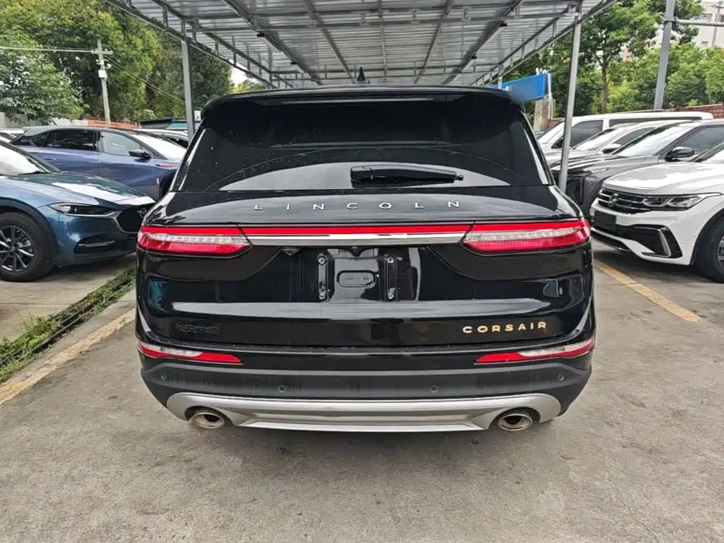 Lincoln Corsair — миниатюра 6