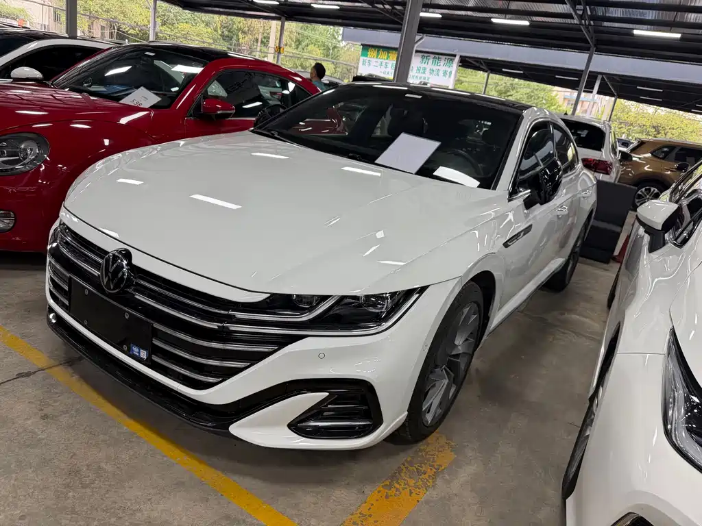 Volkswagen CC 2023 380TSI Win Eye Edition
