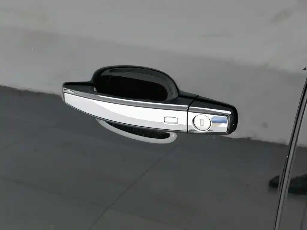 Buick LaCrosse — миниатюра 18