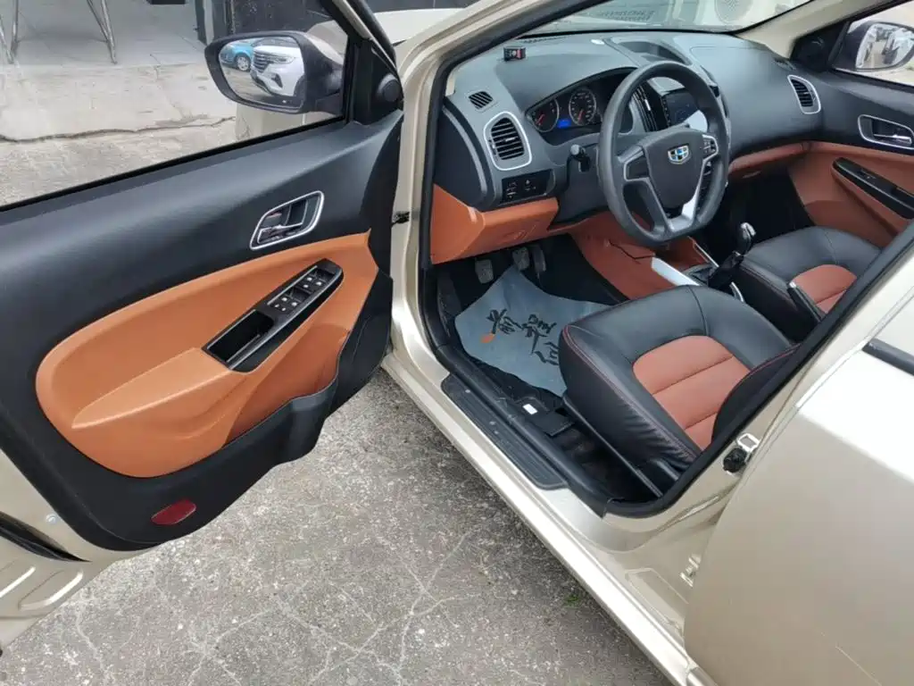 Geely King Kong — миниатюра 16