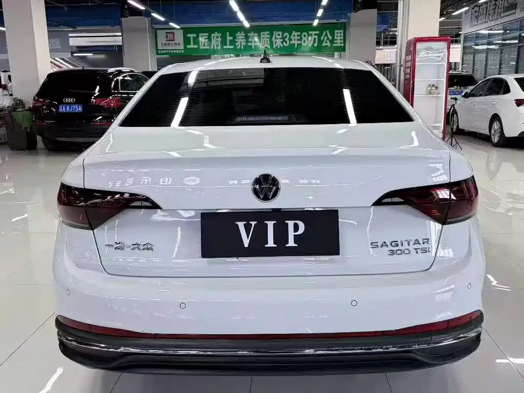 Volkswagen Sagitar — миниатюра 8
