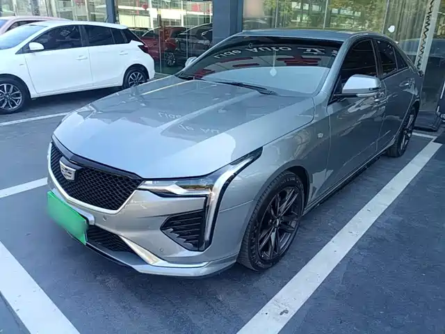 Cadillac CT4