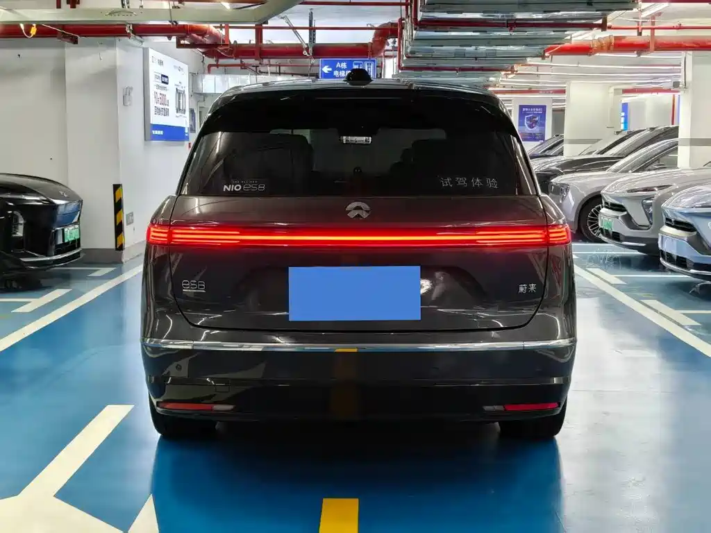 NIO ES8 — миниатюра 4