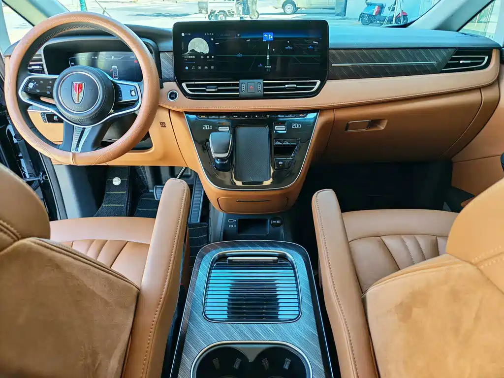 Hongqi Hongqi HQ9 PHEV — миниатюра 7