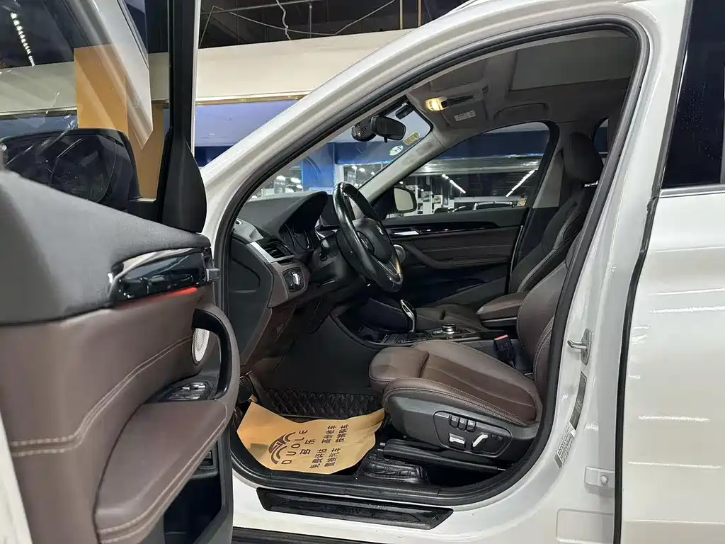 BMW X1 — миниатюра 5