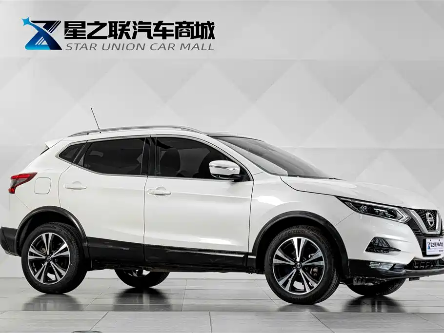 Nissan Qashqai — миниатюра 5