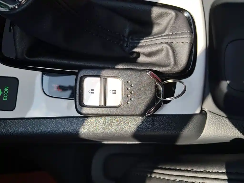 Honda Fit — миниатюра 9