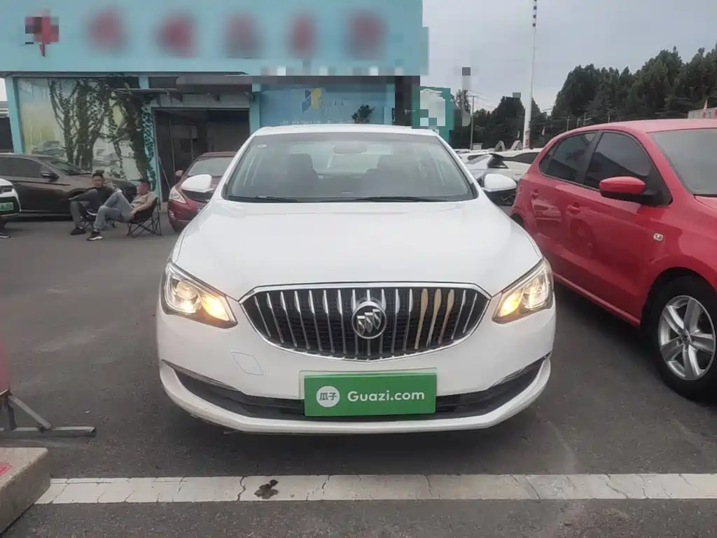 Buick Excelle — миниатюра 3