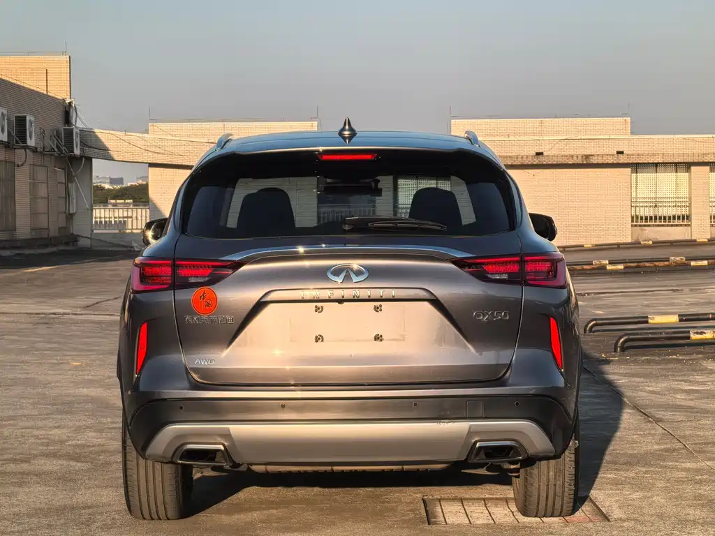 INFINITI QX50
