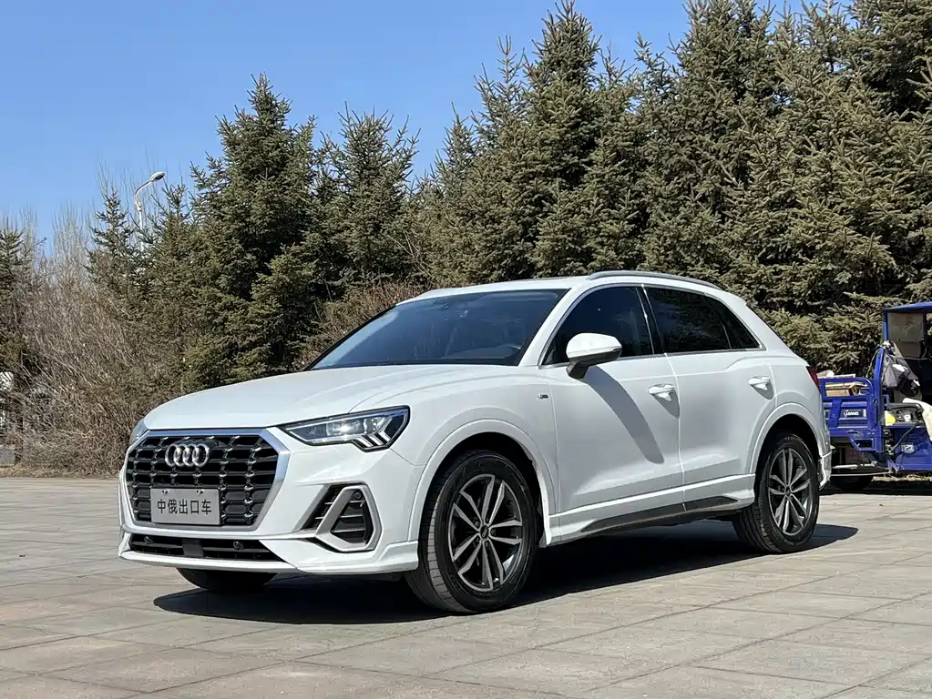 Audi Q3 2022