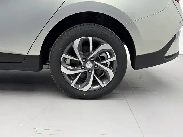 BUICK SLIGHTLY BLUE 6