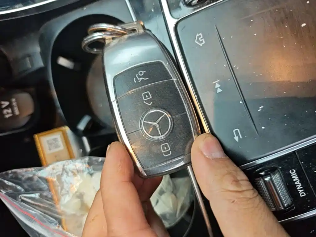 Mercedes-Benz C-Class — миниатюра 9