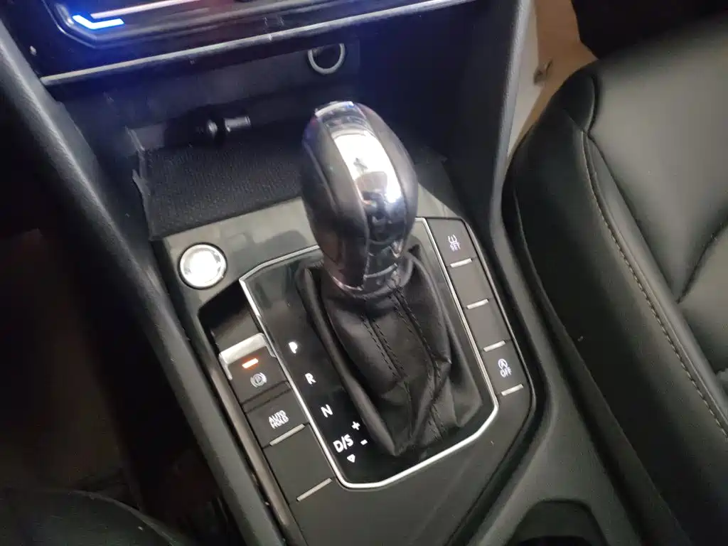 Volkswagen Tharu — миниатюра 14