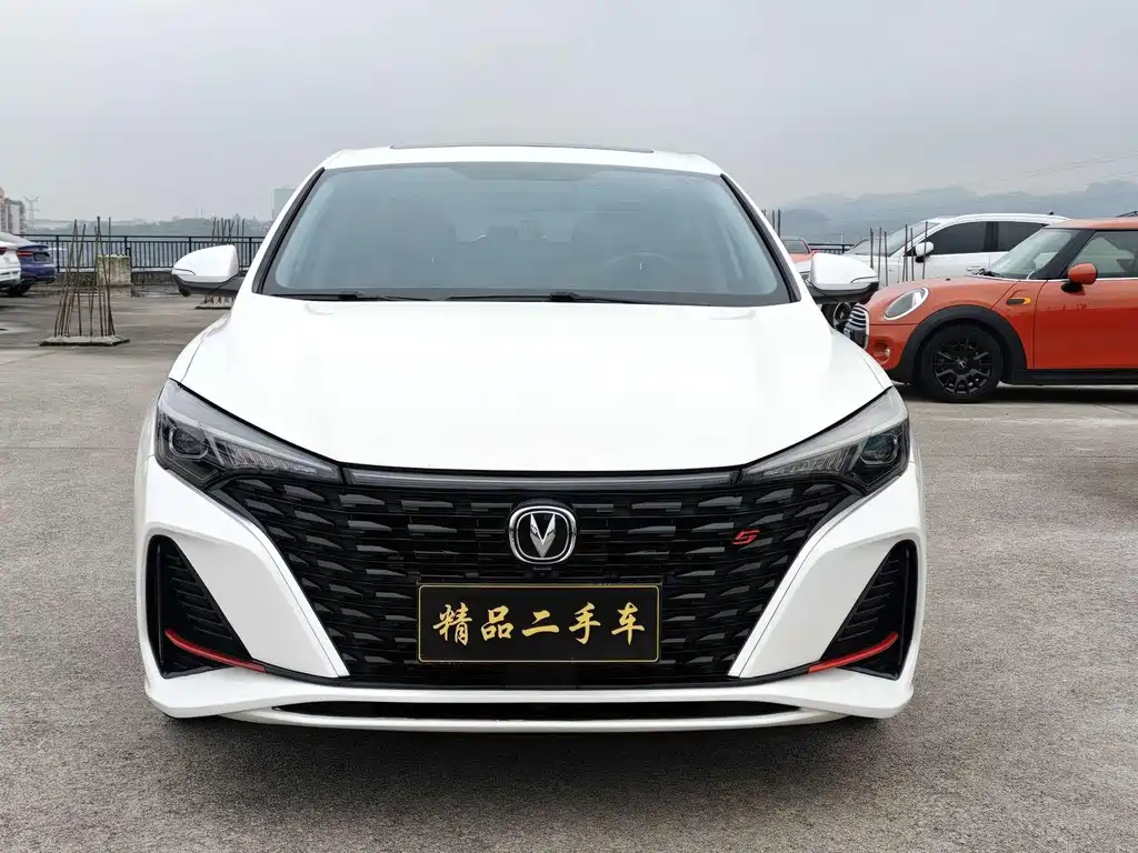 Changan Eado — миниатюра 3
