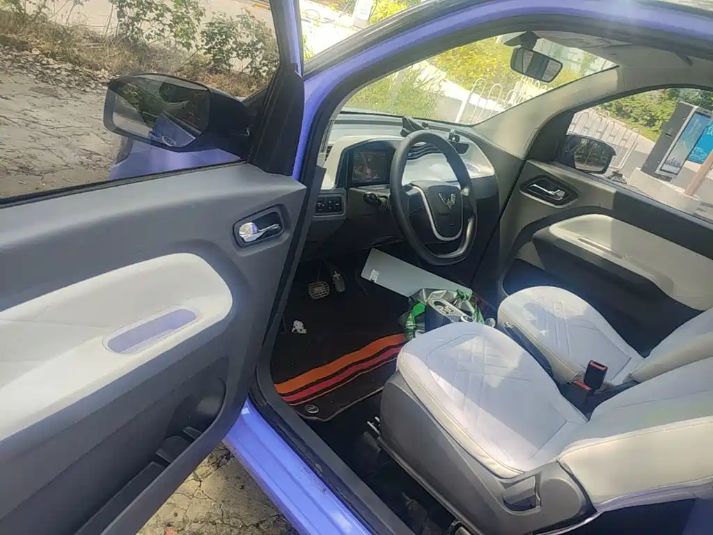 Wuling MINIEV — миниатюра 16