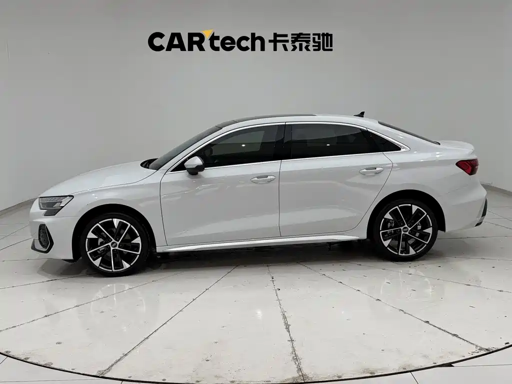 Audi A3 — миниатюра 8