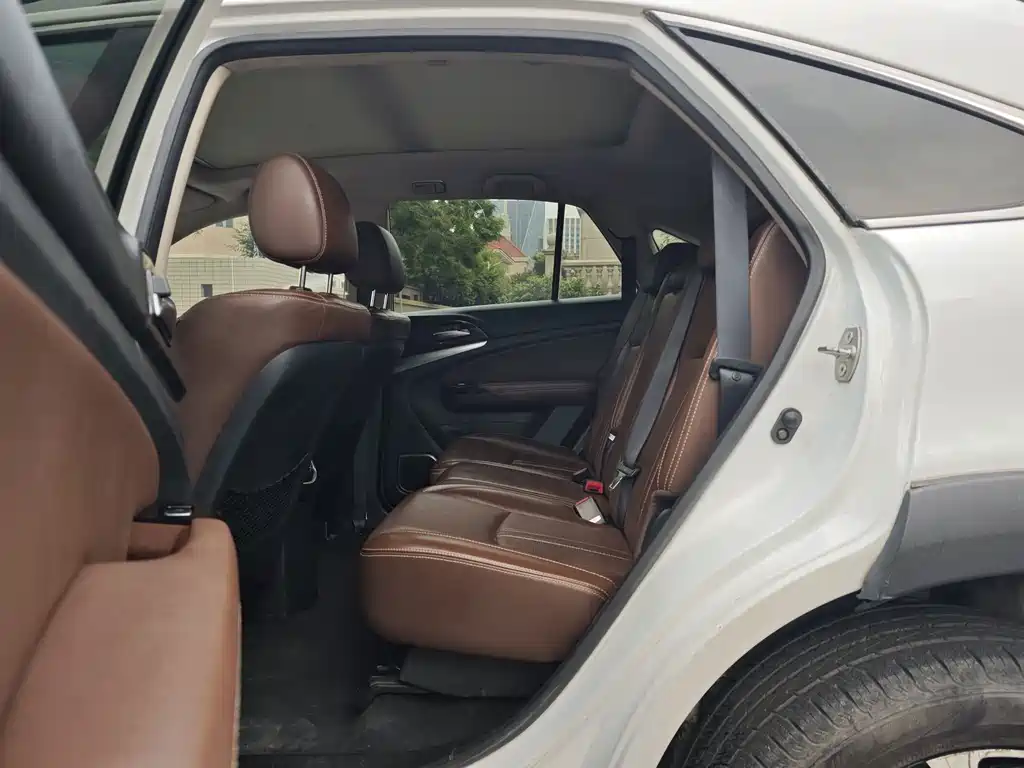 BYD Tang New Energy — миниатюра 11