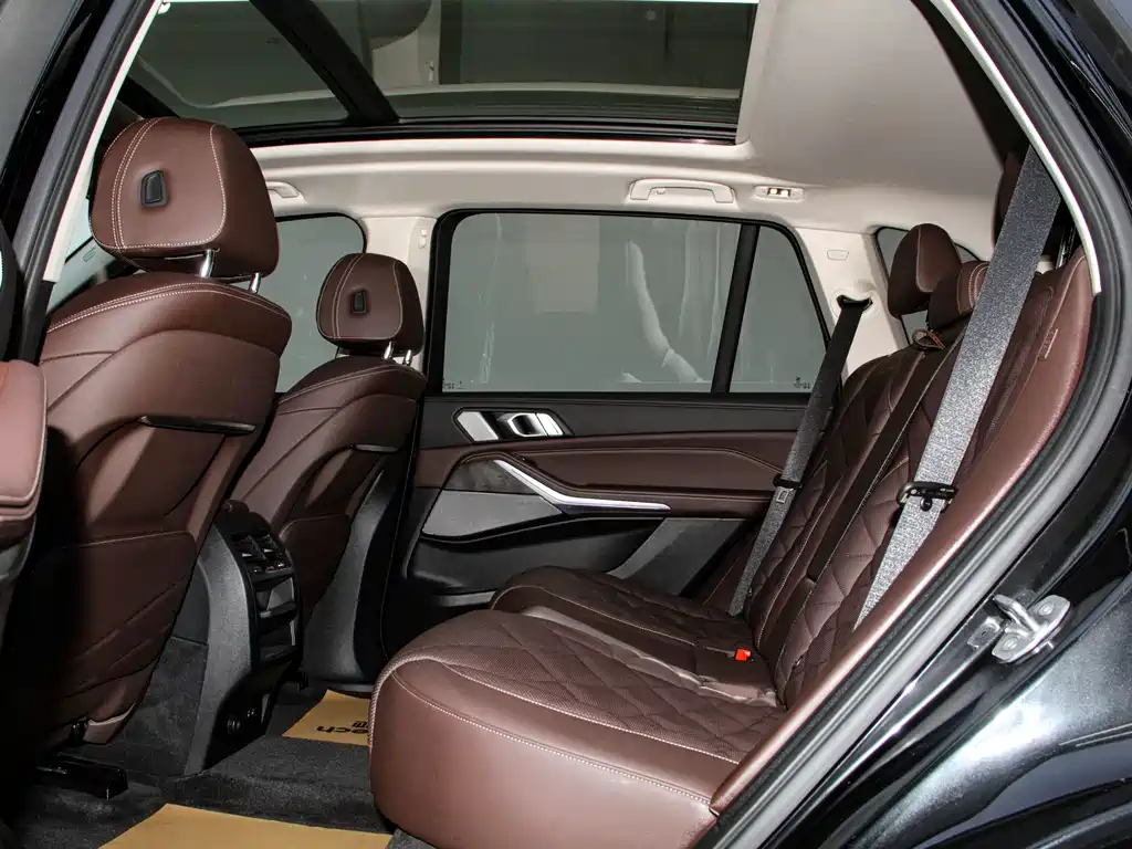 BMW X5 — миниатюра 9