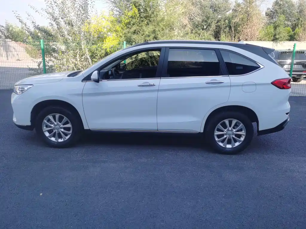 Haval M6 — миниатюра 13