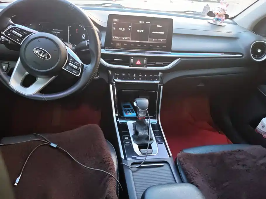 Kia K3 — миниатюра 16
