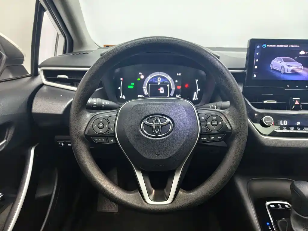 Toyota Corolla — миниатюра 6