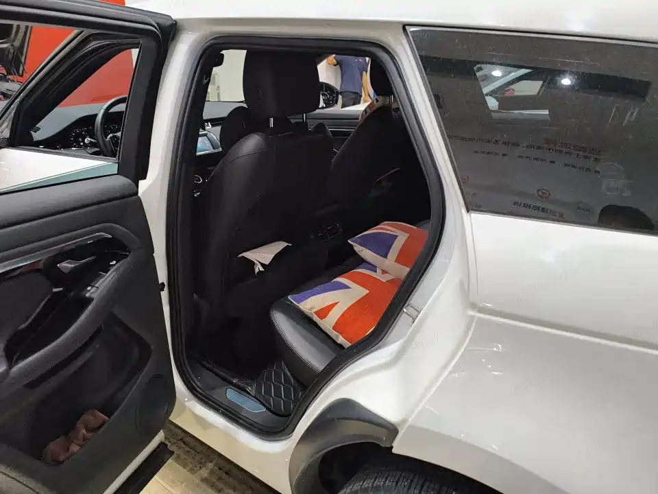 Land Rover Evoque — миниатюра 4
