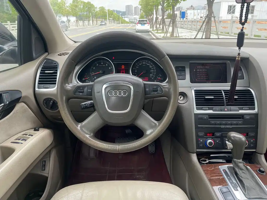 Audi Q7 2007 3.6 FSI quattro Comfort