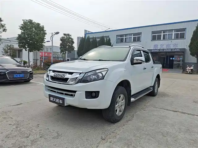 ISUZU D MAX