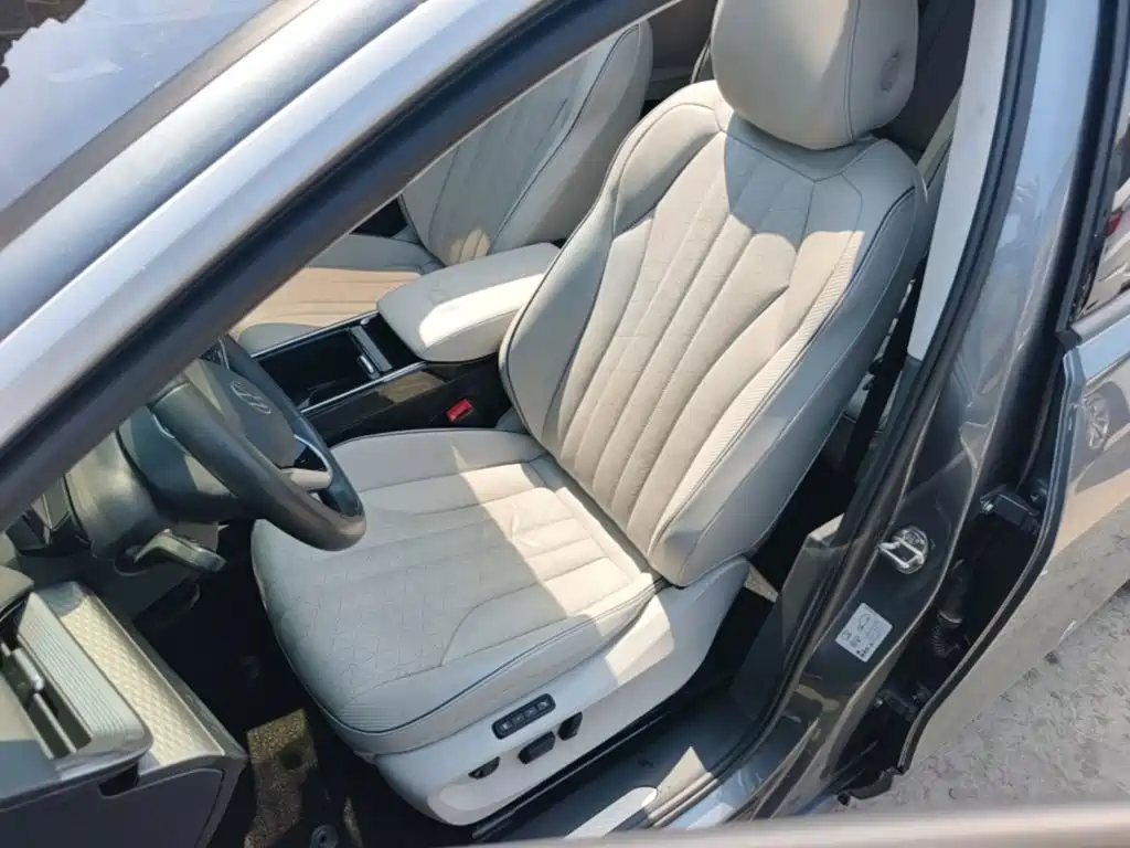 Volkswagen ID.6 X — миниатюра 15