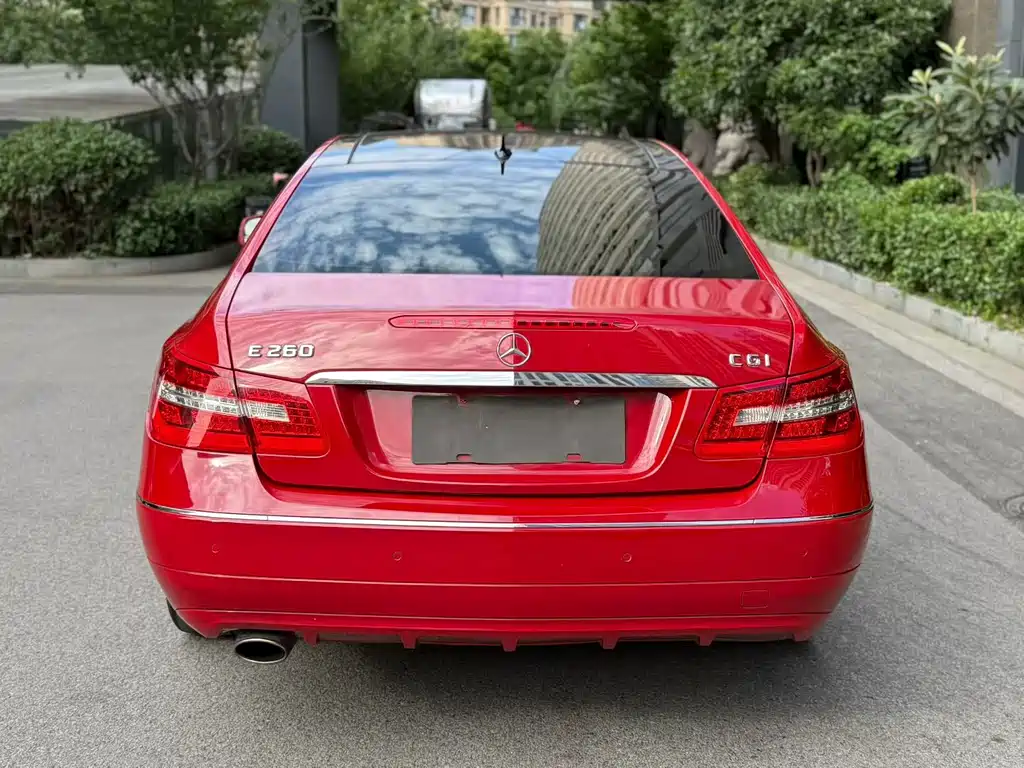 Mercedes-Benz E-Class (Import) — миниатюра 9