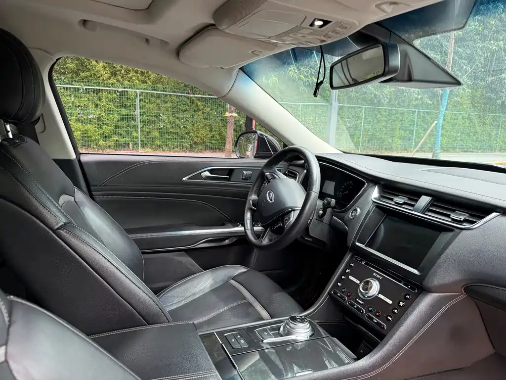 Ford Taurus — миниатюра 16