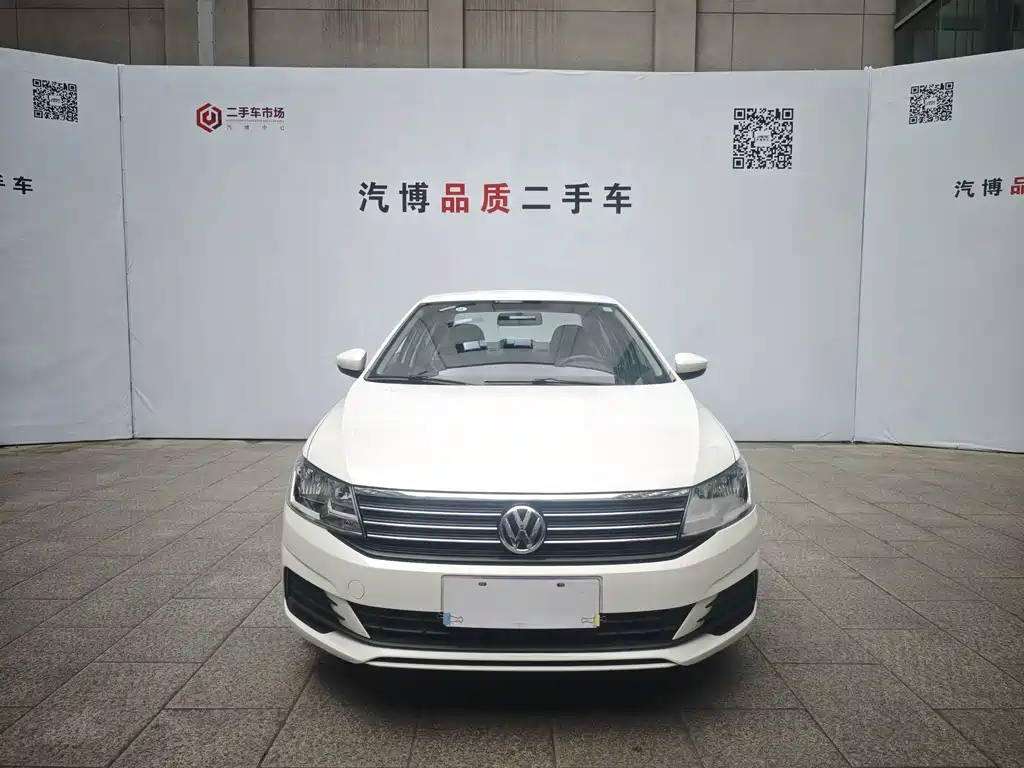 Volkswagen Lavida - фото 2
