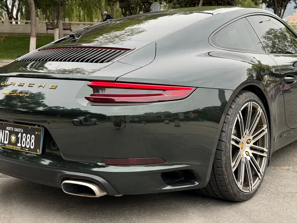 Porsche 911 — миниатюра 10