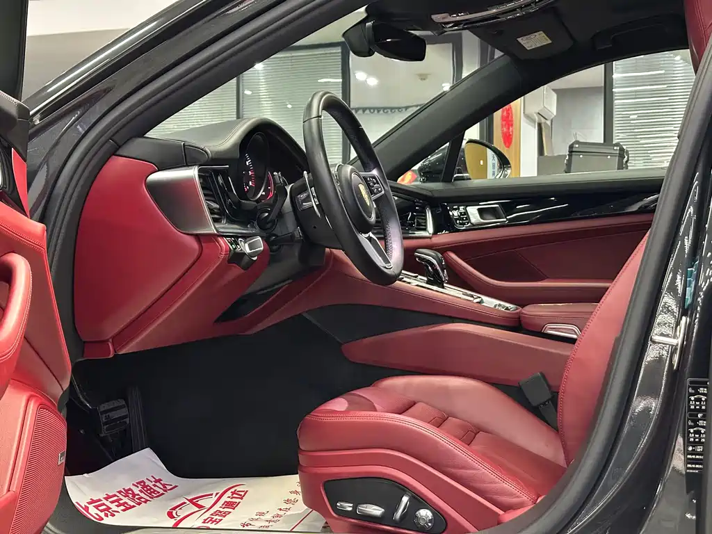 Porsche Panamera — миниатюра 7