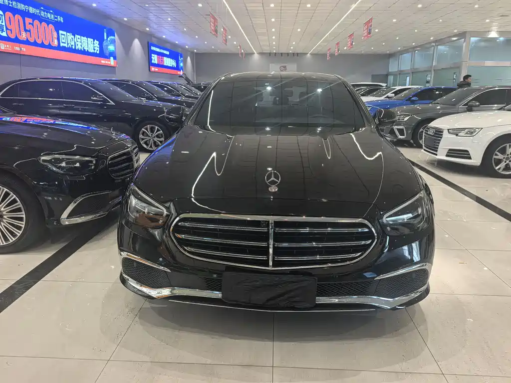 MERCEDES-BENZ E CLASS