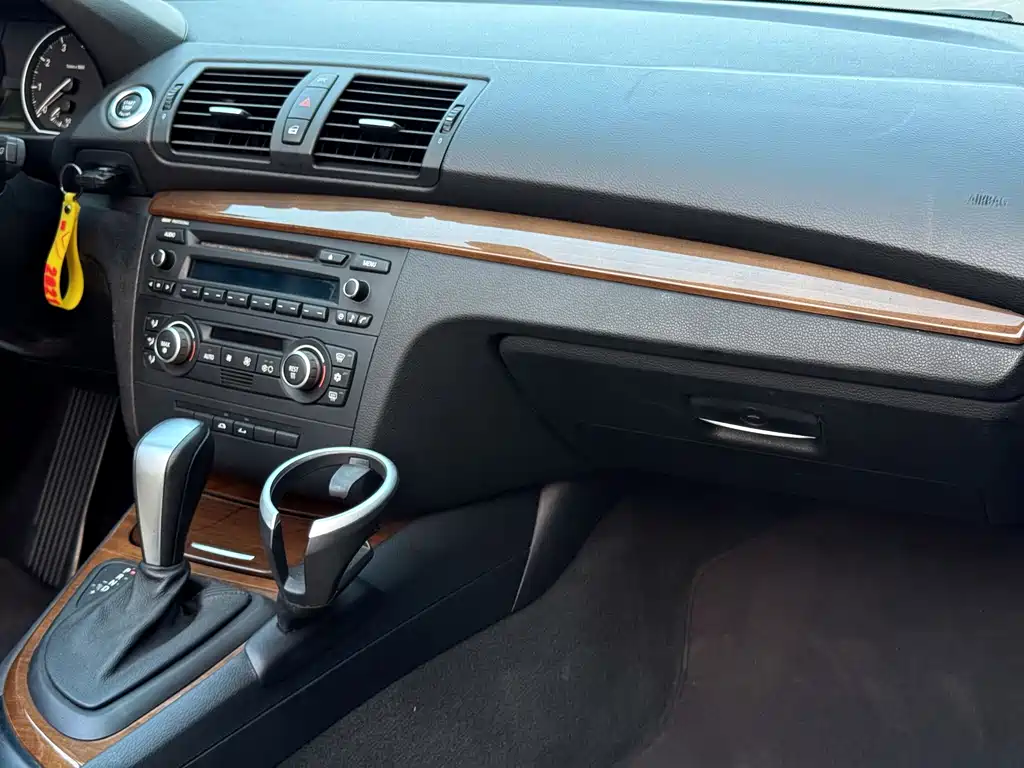 BMW 1 Series (Import) — миниатюра 9