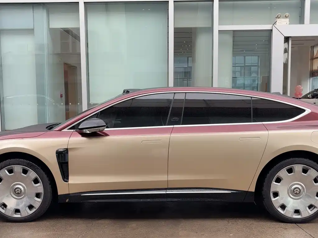 NIO ET9 — миниатюра 2
