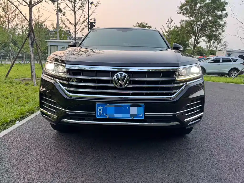 Volkswagen Touareg 2019 2.0TSI V