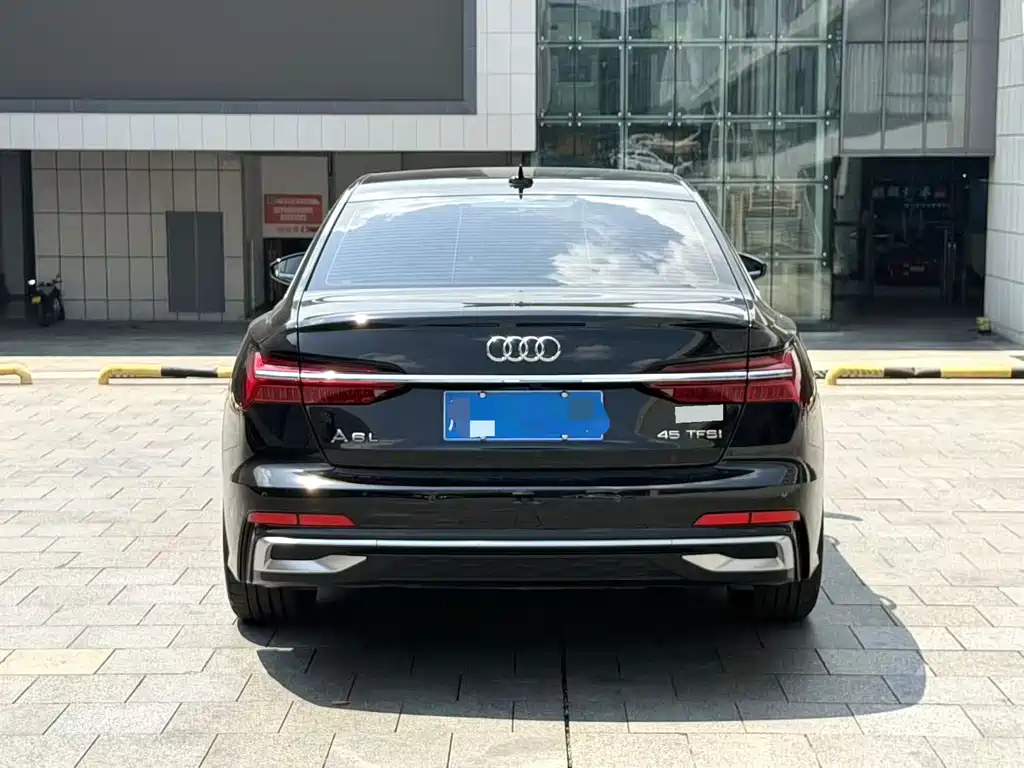 Audi A6L — миниатюра 8