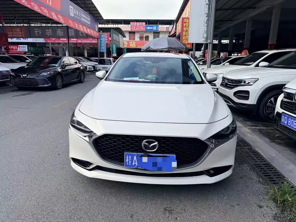 Mazda 3 Axela