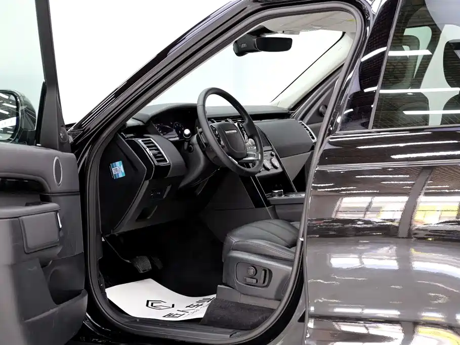 Land Rover Discovery 2020 3.0 SC V6 SE