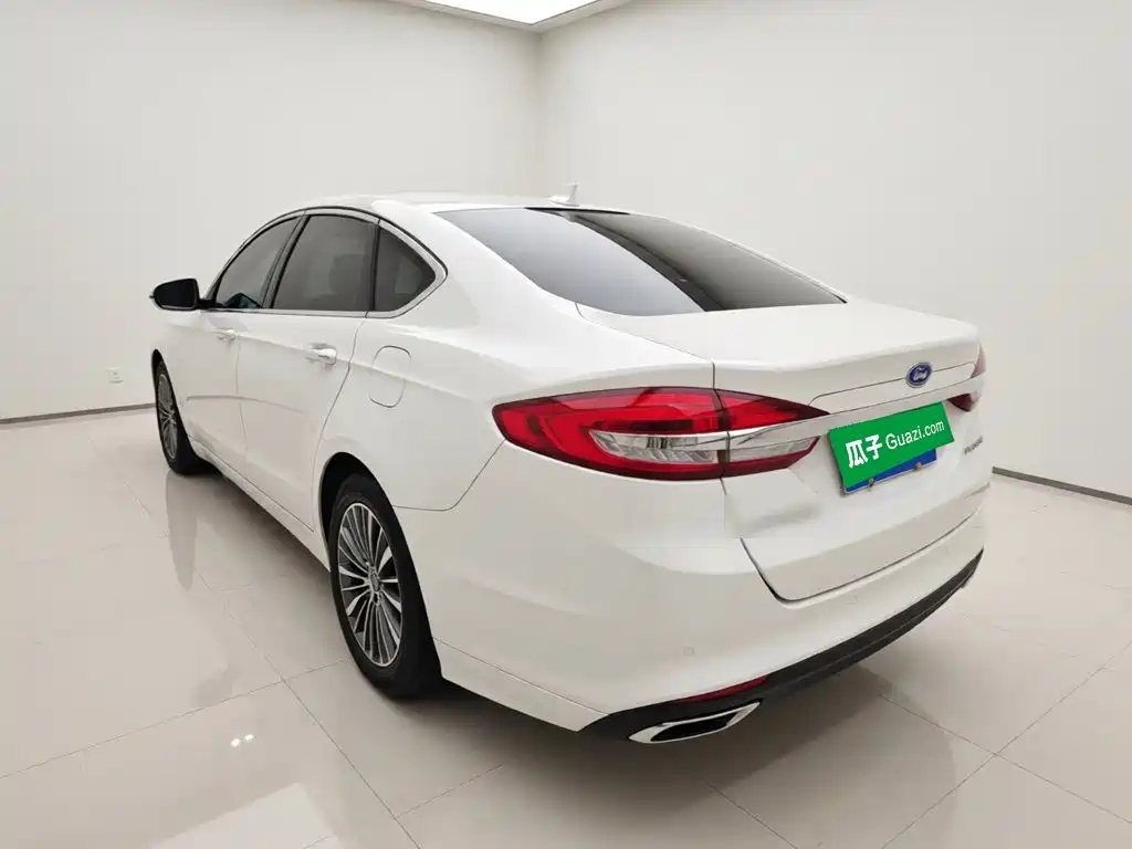 Ford Mondeo — миниатюра 4