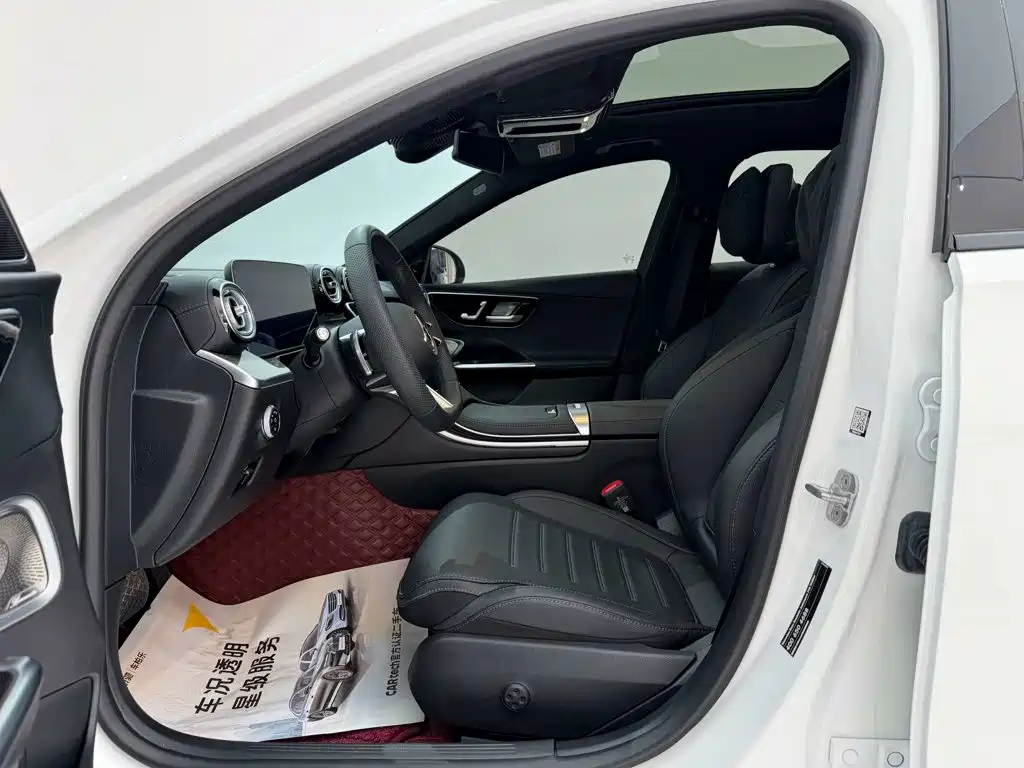 Mercedes-Benz C-Class — миниатюра 17
